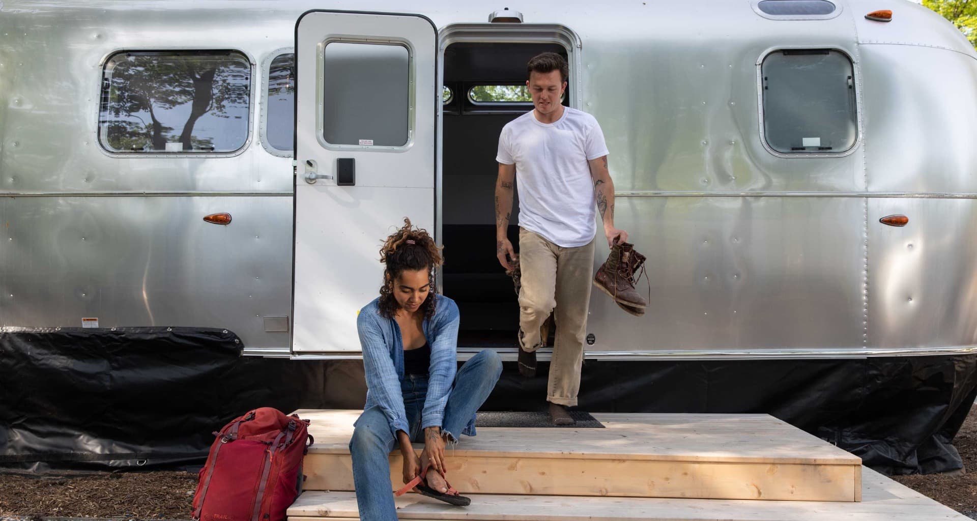 Explorer Suite - Photo 2